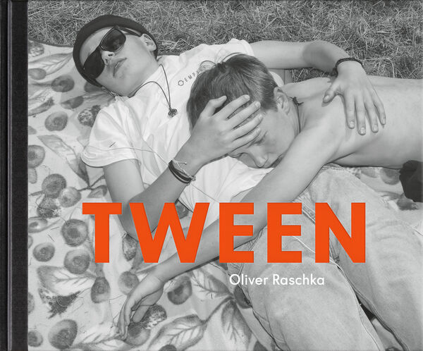 Oliver Raschka – TWEEN
