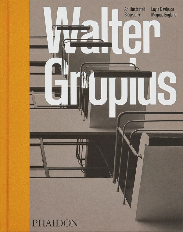 Walter Gropius (*Hurt)